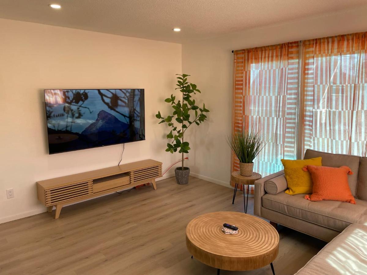 2Nd Floor, 2 Bedroom Condo, Sleeps 6 Lake City Bagian luar foto